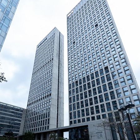 Guangzhou Xing Yi International Apartment - Poly World Branch Exteriör bild