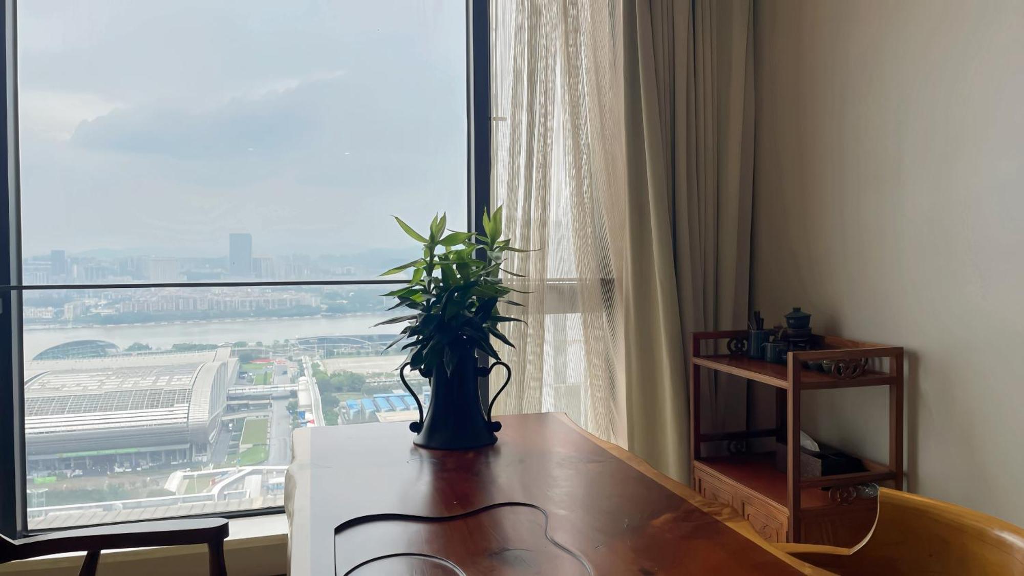 Guangzhou Xing Yi International Apartment - Poly World Branch Exteriör bild